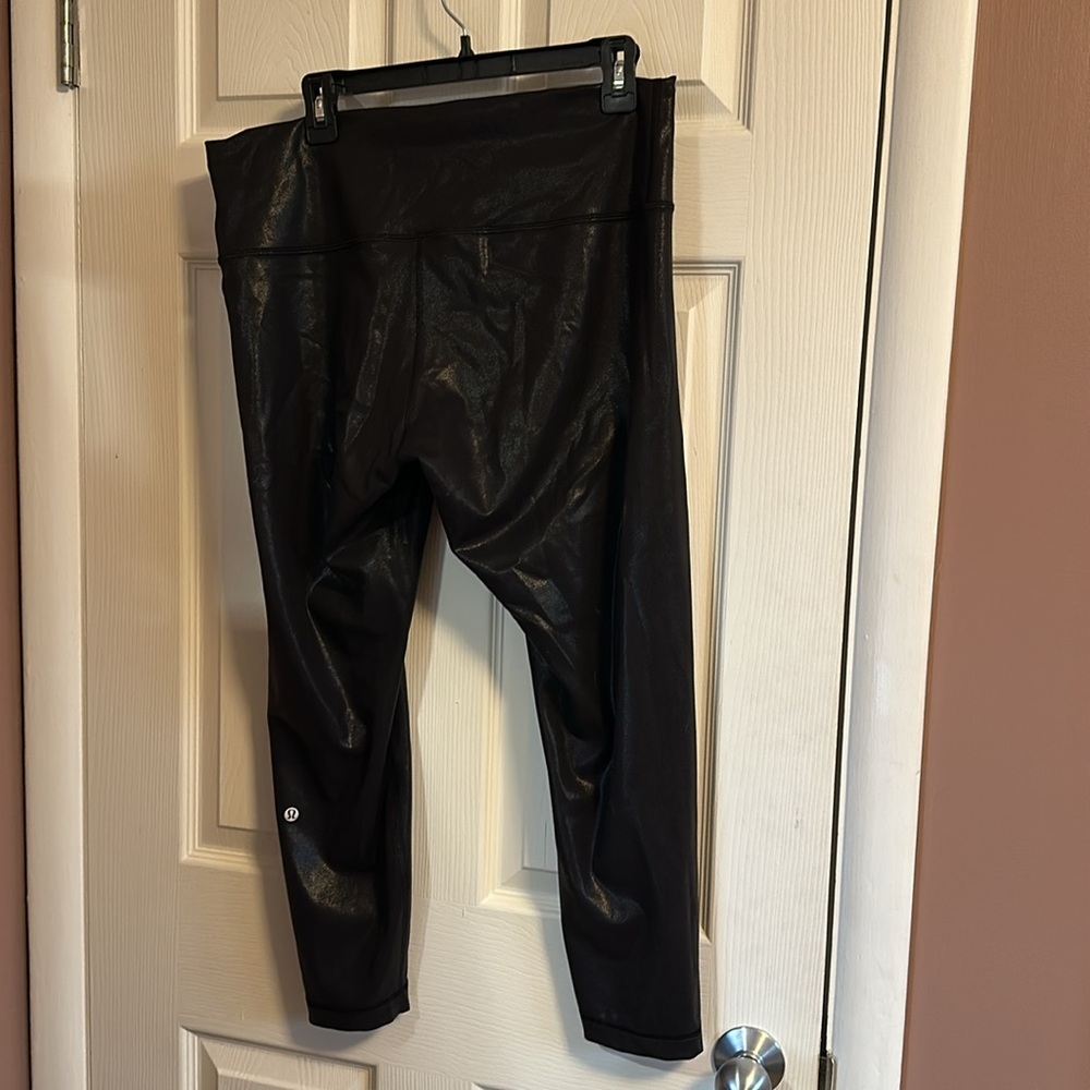 Lululemon Wunder Train High Rise Tight - Picture 2 of 4